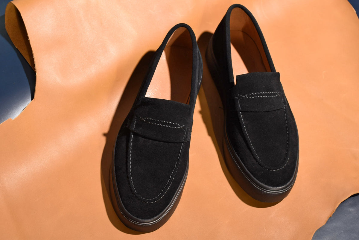 “Kelly” Coin Loafer, Black Comfort Shoes, Vibram Cup Sole, US size 5 1/2 ~ 10