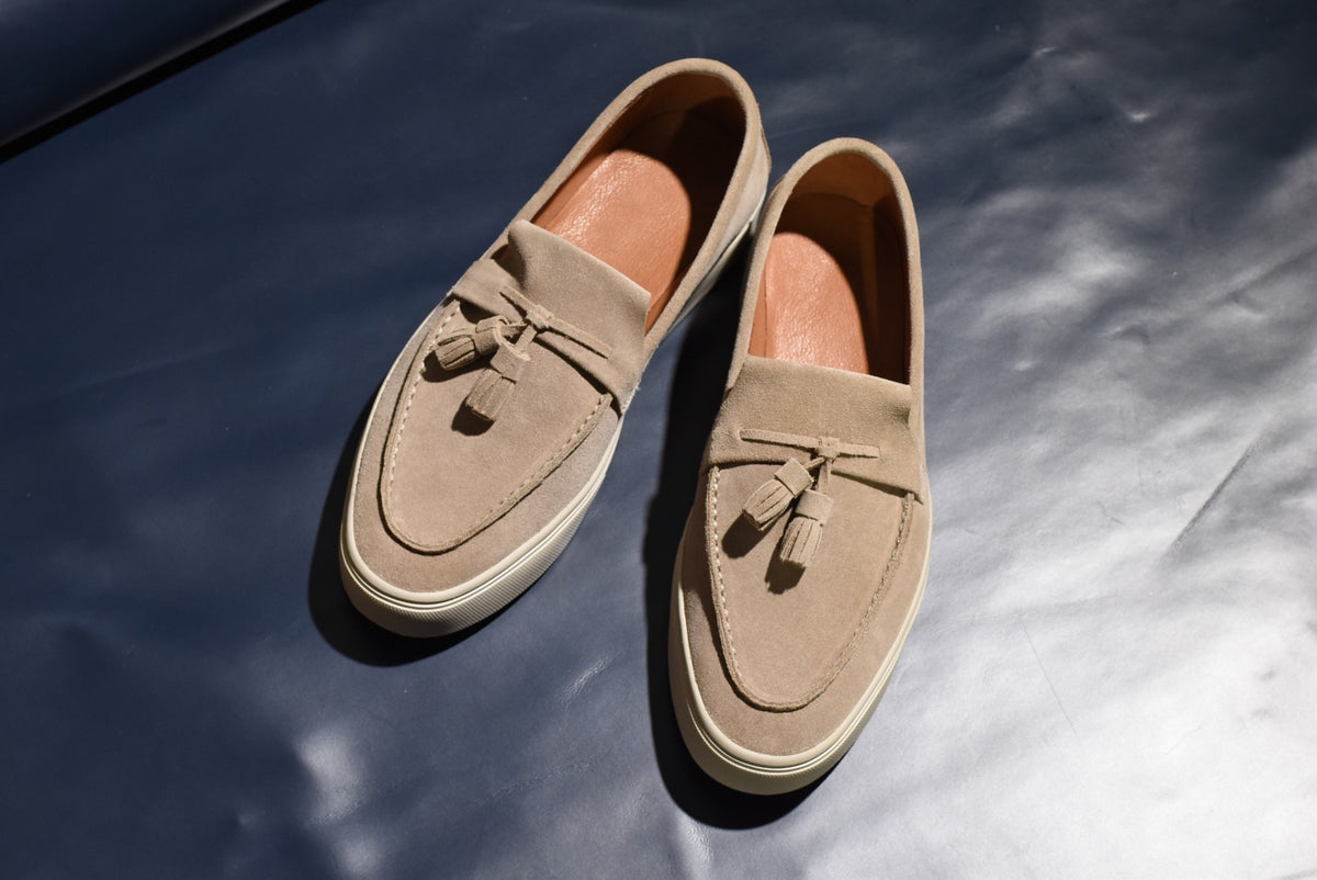 “Sirius” Tasseled Loafer, Beige Comfort Shoes, Vibram Cup Sole, US size 5 1/2 ~ 10